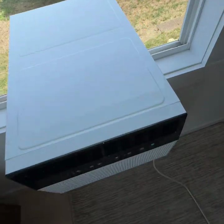 Setting the unit over the sill